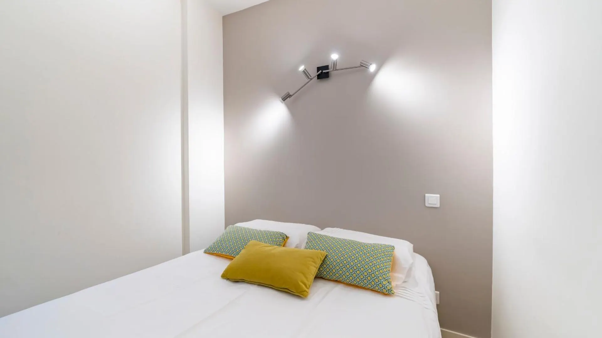 Brand New One Bedroom 2Min Walk To Carlton Hotel Cannes